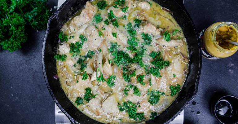 Zwiebel Honig Senf Hähnchen mit Löwensenf